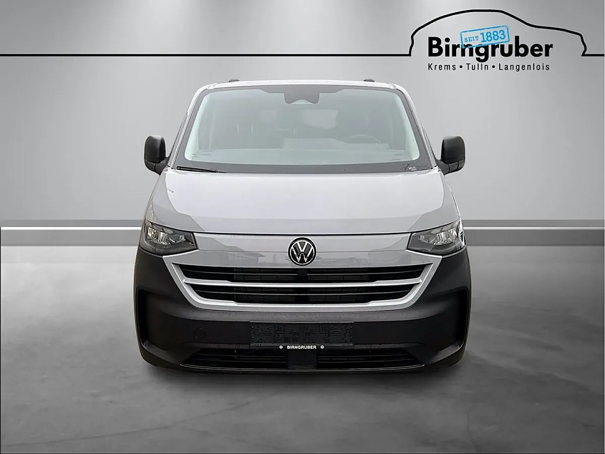 Volkswagen Caravelle 2026 photo 2