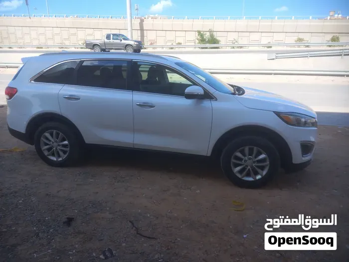 Kia Sorento 2018 photo 2