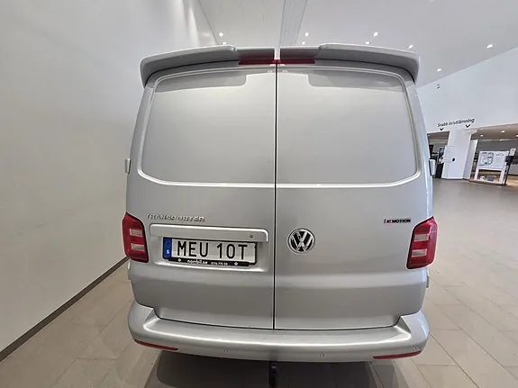 Volkswagen Transporter 2019 photo 5