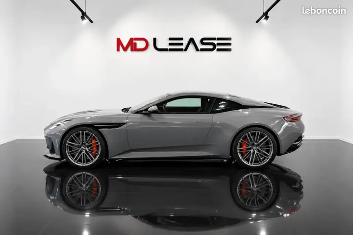 Aston Martin Db12 2024 photo 2