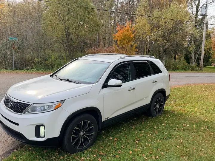 Kia Sorento 2014 photo 3