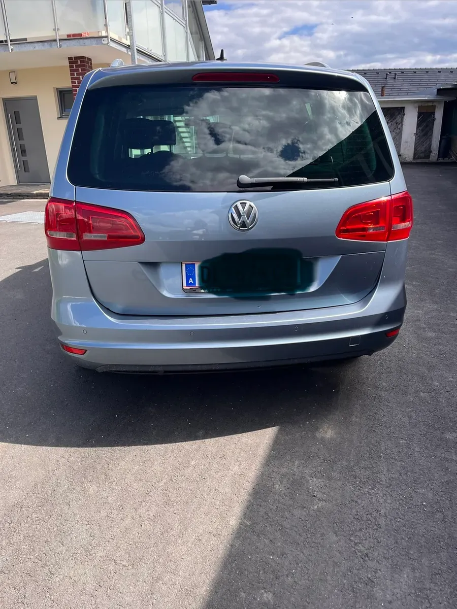 Volkswagen Sharan 2015 photo 2