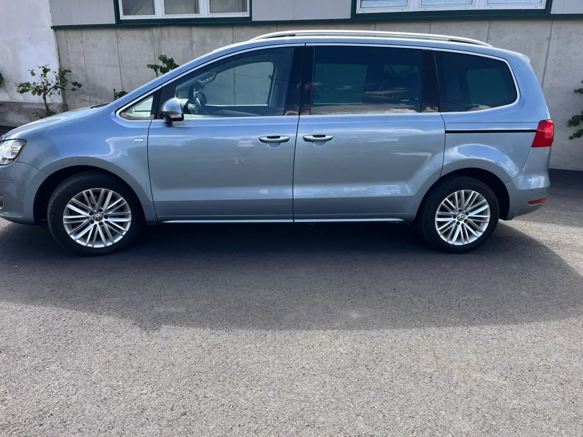 Volkswagen Sharan 2015 photo 3