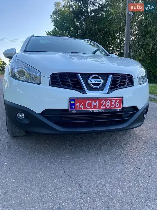 Nissan Qashqai 2010 photo 4