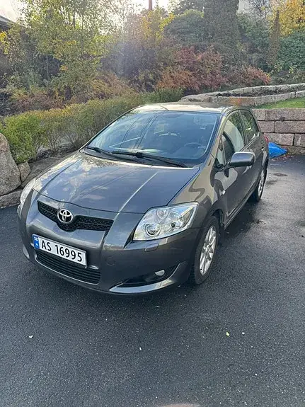 Toyota Auris 2008 photo 4