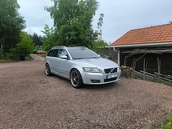 Volvo V50
