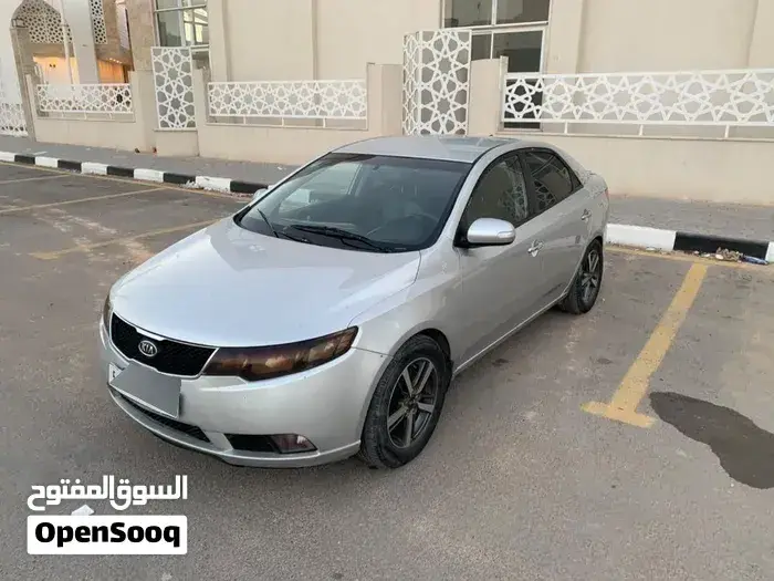 Kia Forte 2010 photo 3