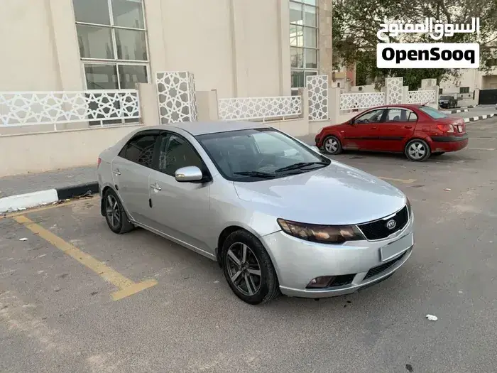 Kia Forte 2010 photo 4