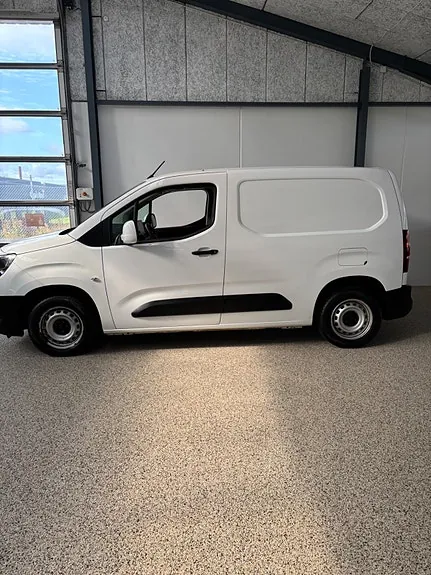 Opel Combo-E 2025 photo 3