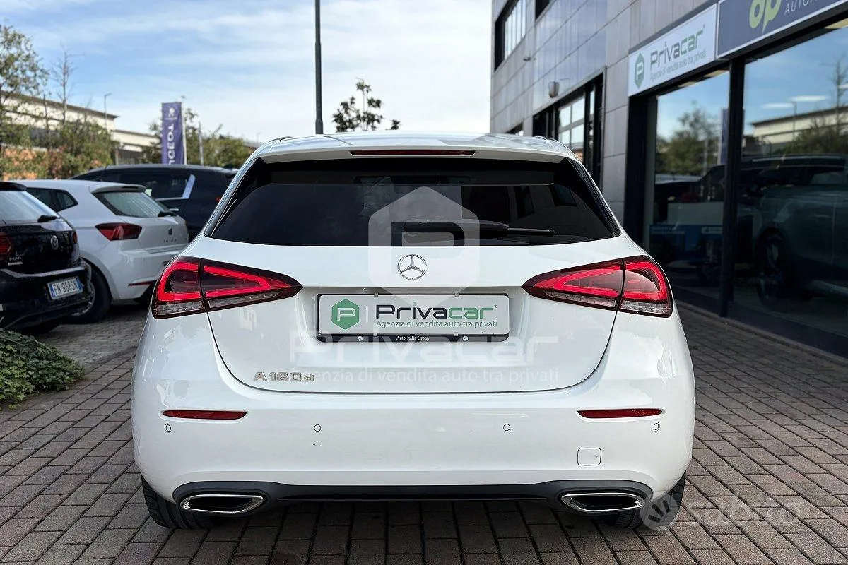 Mercedes-Benz A 180 2019 photo 5