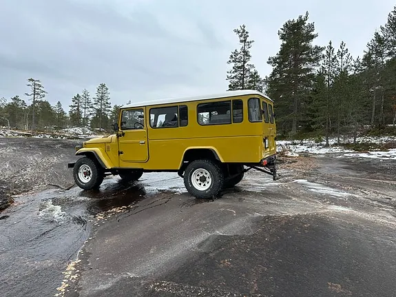 Toyota Land Cruiser 1974 photo 4