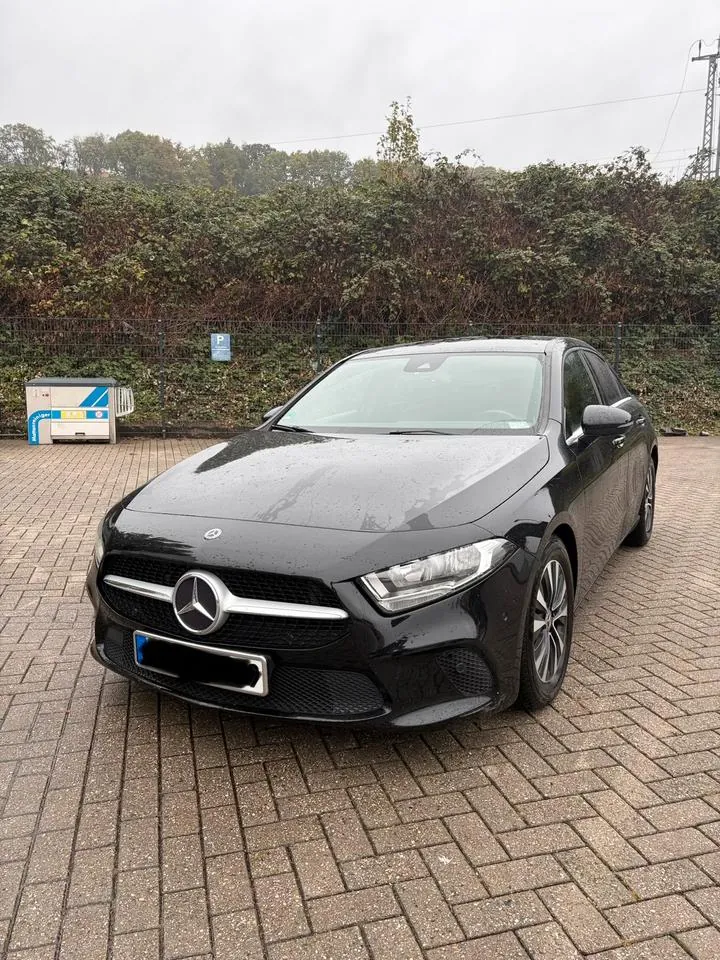 Mercedes-Benz A180D