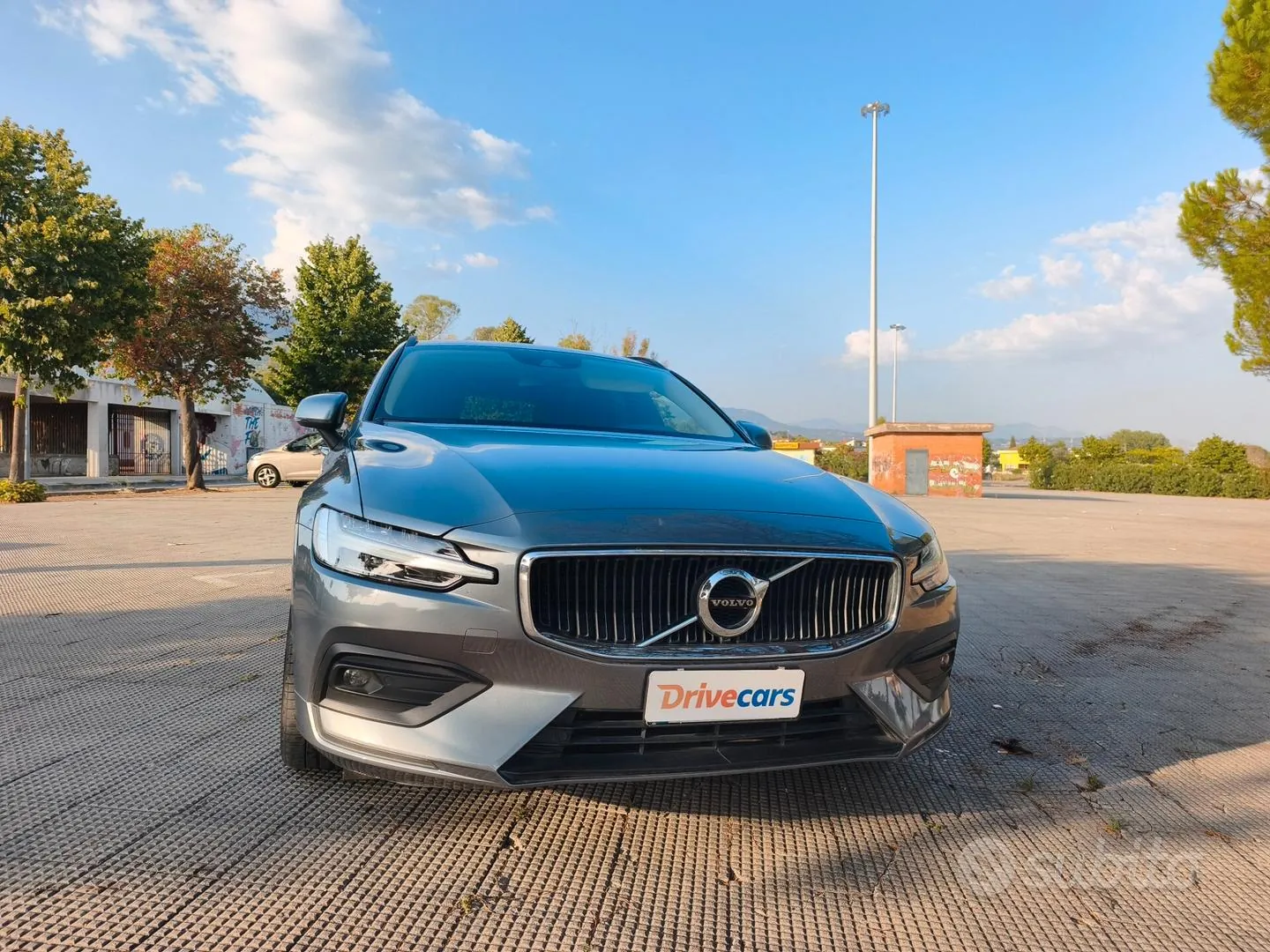 Volvo V60 2020 photo 2