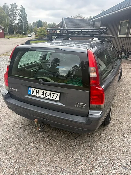 Volvo V70 2004 photo 2