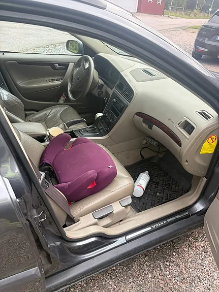 Volvo V70 2004 photo 3
