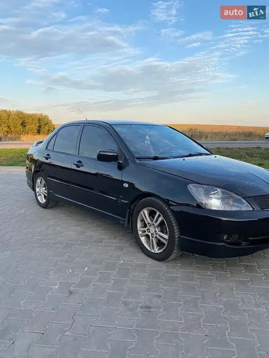 Mitsubishi Lancer 2006 photo 2