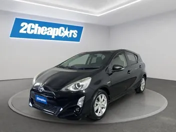Toyota Aqua 2015 photo 2