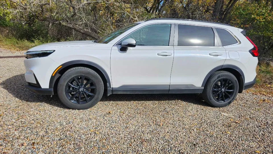 Honda Cr-V 2023 photo 3