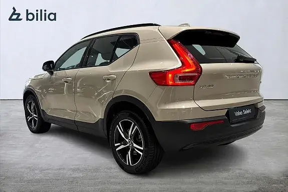 Volvo Xc40 2025 photo 2