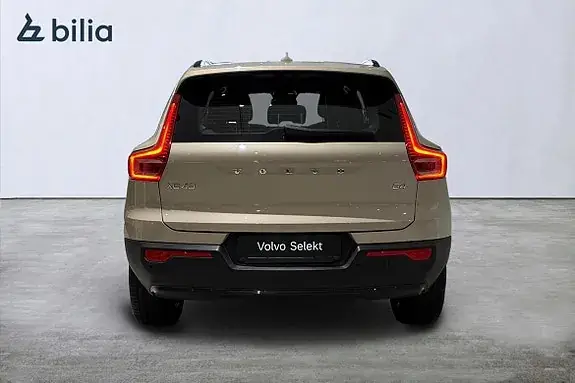 Volvo Xc40 2025 photo 5