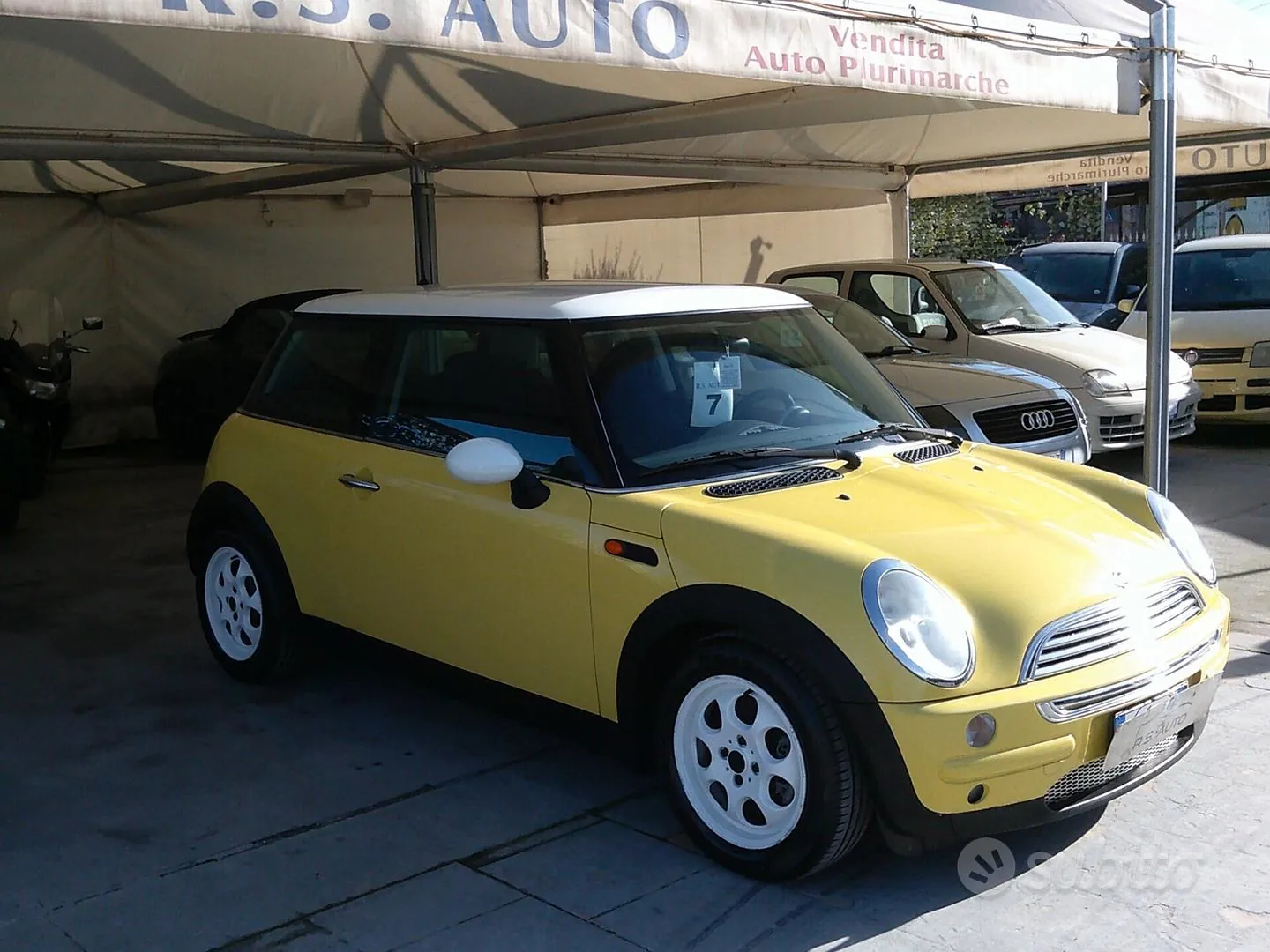 Mini Cooper 2002 photo 2