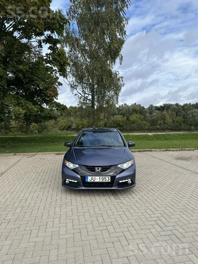 Honda Civic 2014 photo 2