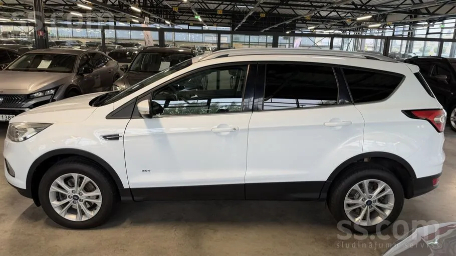 Ford Kuga 2019 photo 2