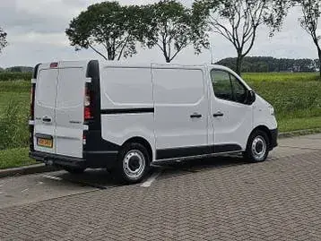 Renault Trafic 2021 photo 3
