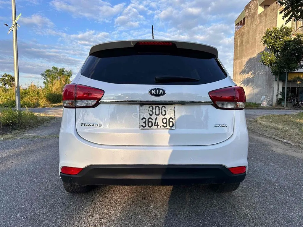 Kia Rondo 2016 photo 5