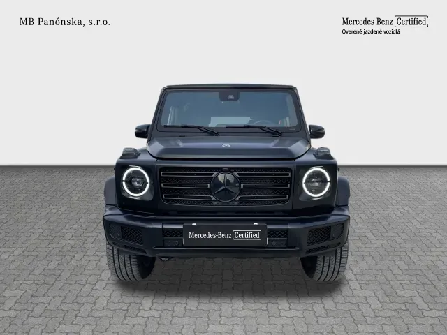 Mercedes-Benz G 500