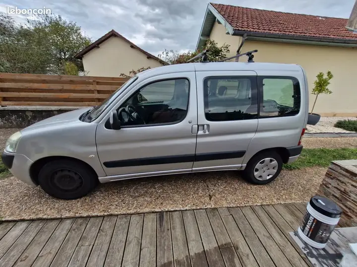 Citroen Berlingo 2007 photo 2