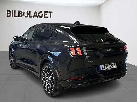 Ford Mustang Mach-E 2021 photo 3