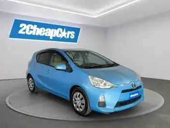 Toyota Aqua 2012 photo 4