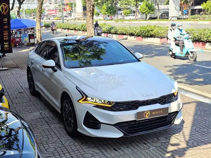 Kia K5 2024 photo 2
