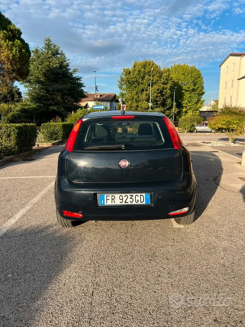 Fiat Punto 2018 photo 5