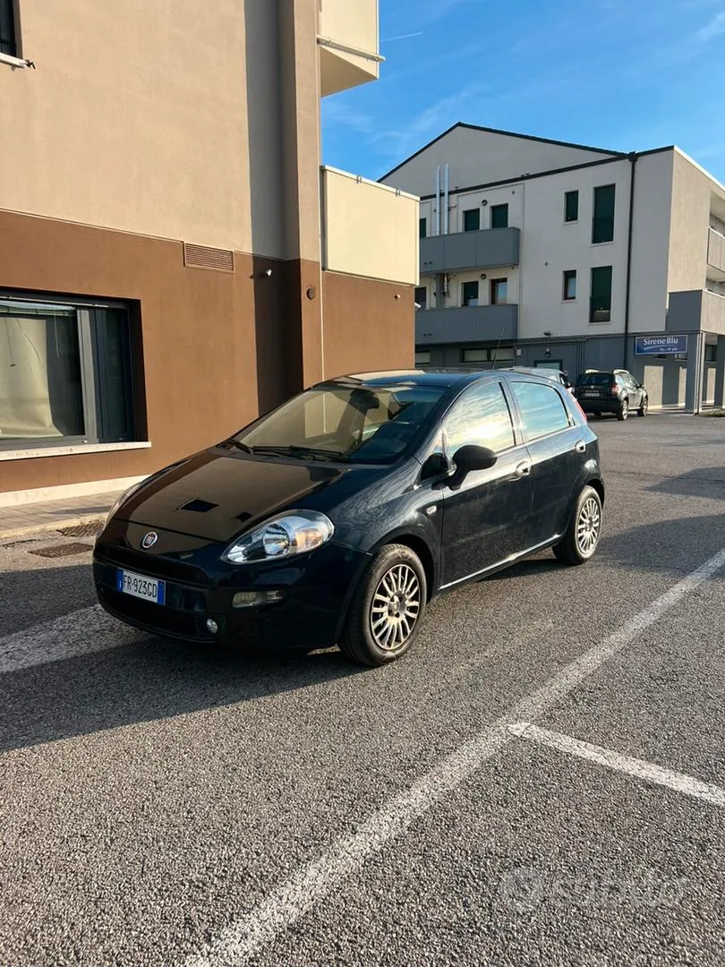 Fiat Punto 2018 photo 2