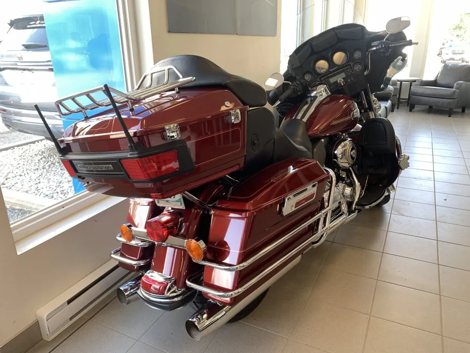Harley-Davidson 2010 2010 photo 2