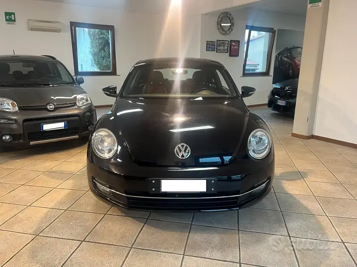 Volkswagen Maggiolino 2012 photo 4