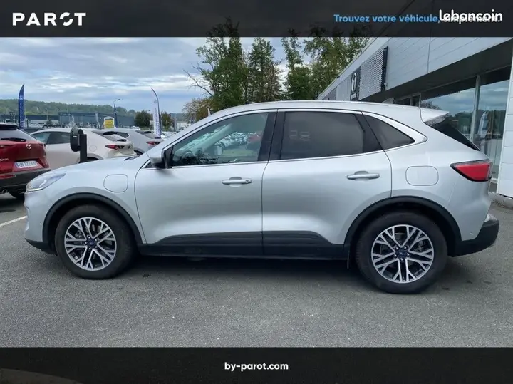 Ford Kuga 2021 photo 2
