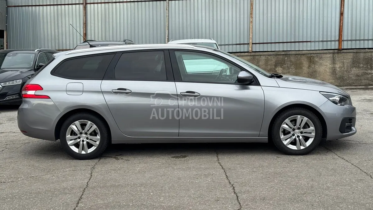 Peugeot 308 2018 photo 5