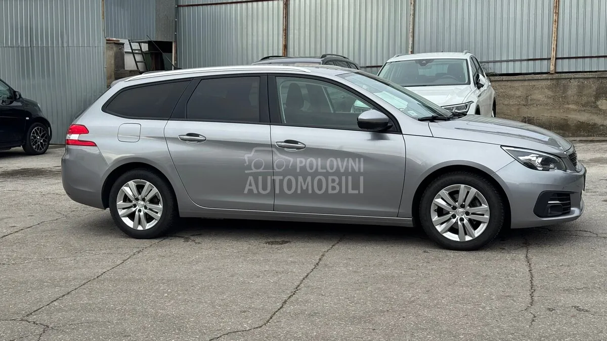Peugeot 308 2018 photo 4