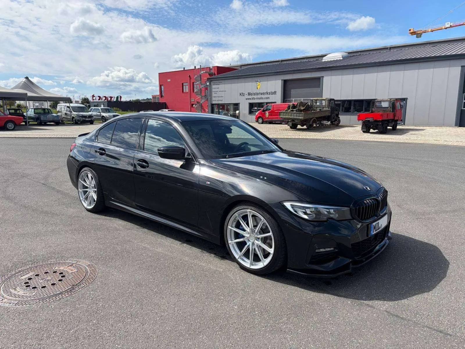 BMW 330I