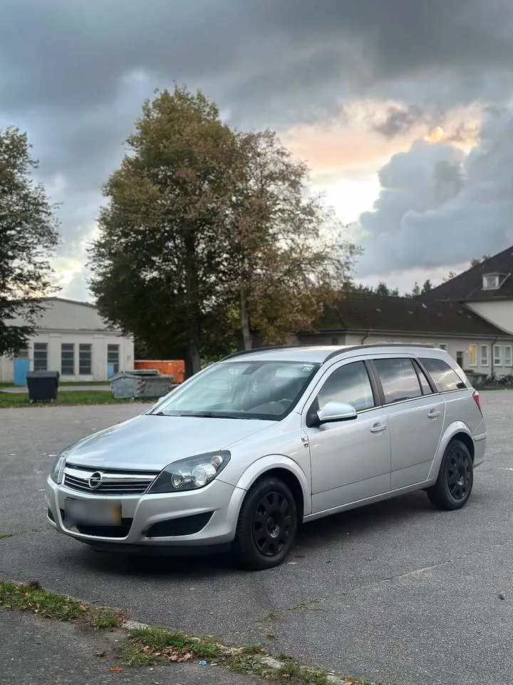 Opel Astra H