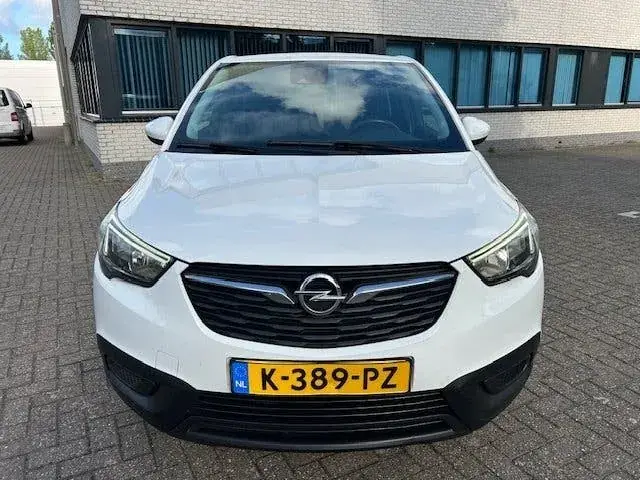 Opel Crossland X 2017 photo 2
