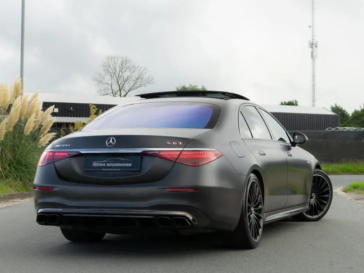 Mercedes-Benz S-Class 2024 photo 2