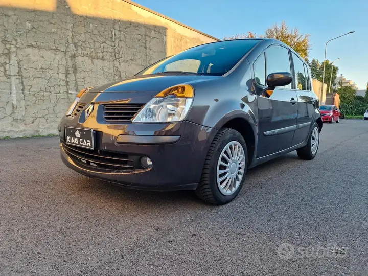 Renault Modus 2005 photo 3