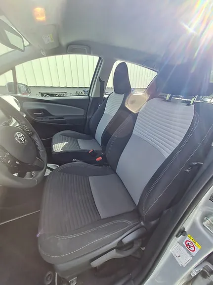 Toyota Yaris 2017 photo 4