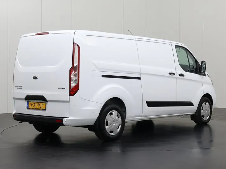 Ford Transit Custom 2022 photo 2