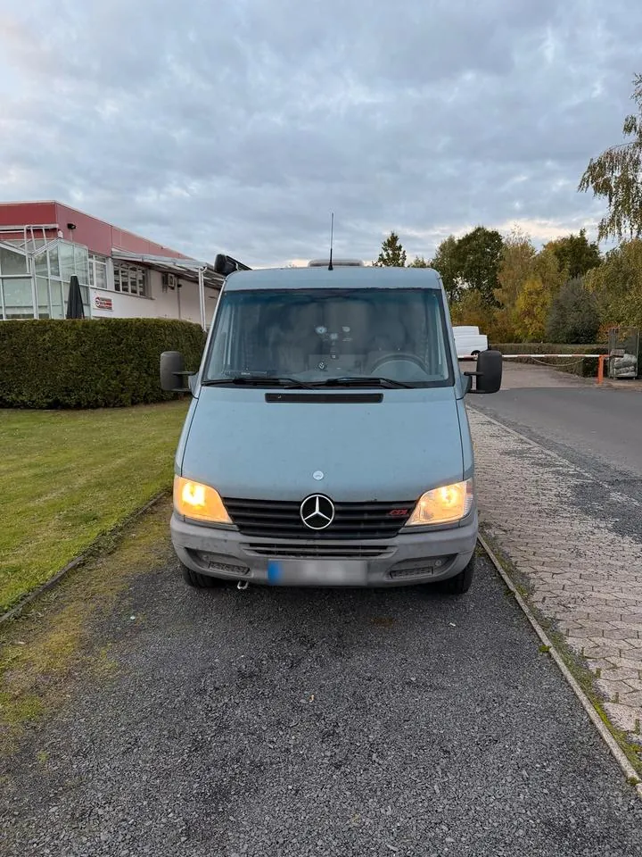 Mercedes-Benz Sprinter