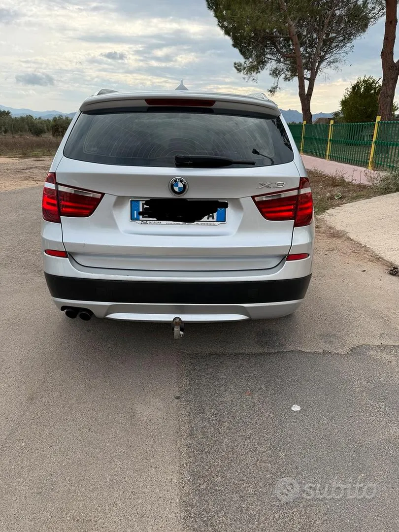 BMW X3 2012 photo 2